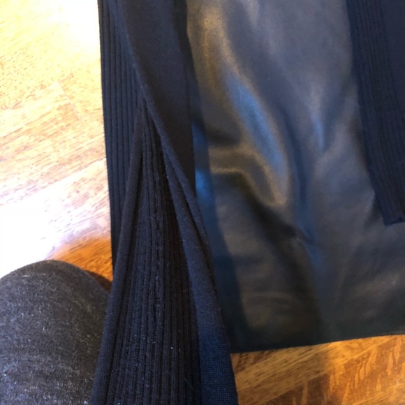 Leather and wool women’s Vince sweater - Picture 5 of 6